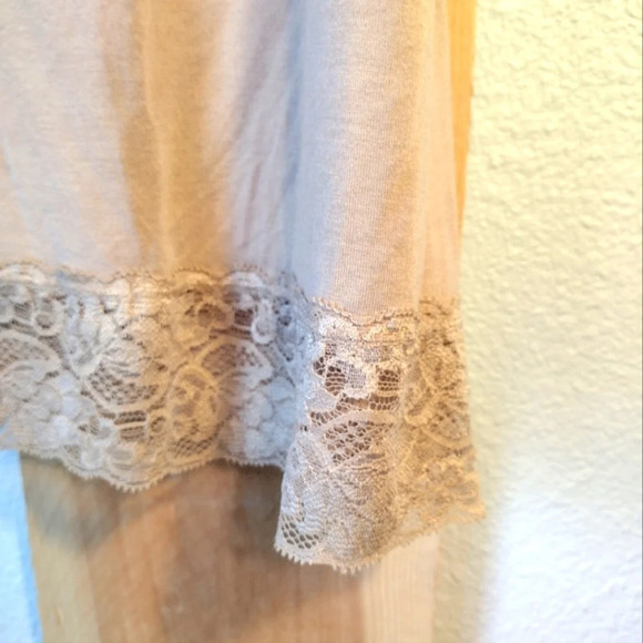 Polly and Esther Light Brown Tan Lace Trim Cami Strap Camisole Top. Size… - Picture 4 of 9